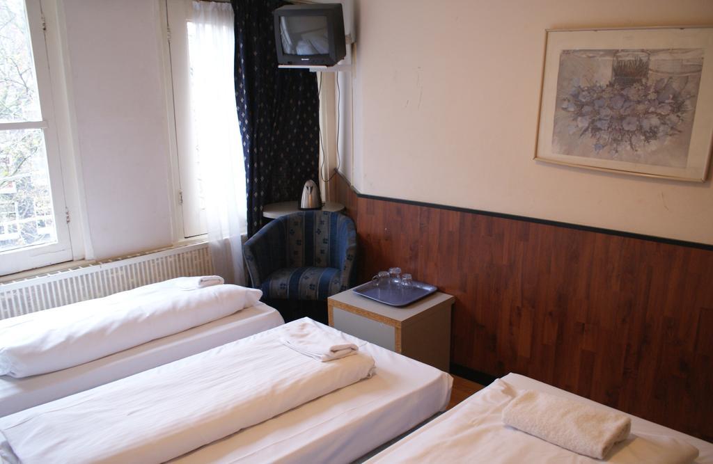 Budget Hotel Thorbecke Amsterdam Room photo