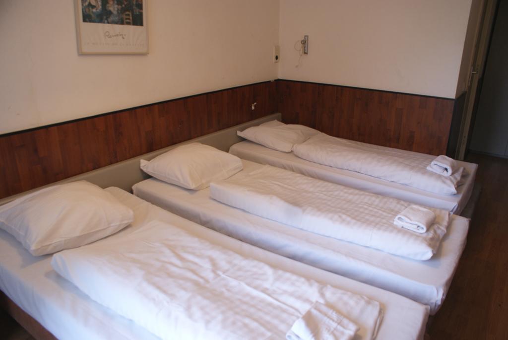 Budget Hotel Thorbecke Amsterdam Room photo