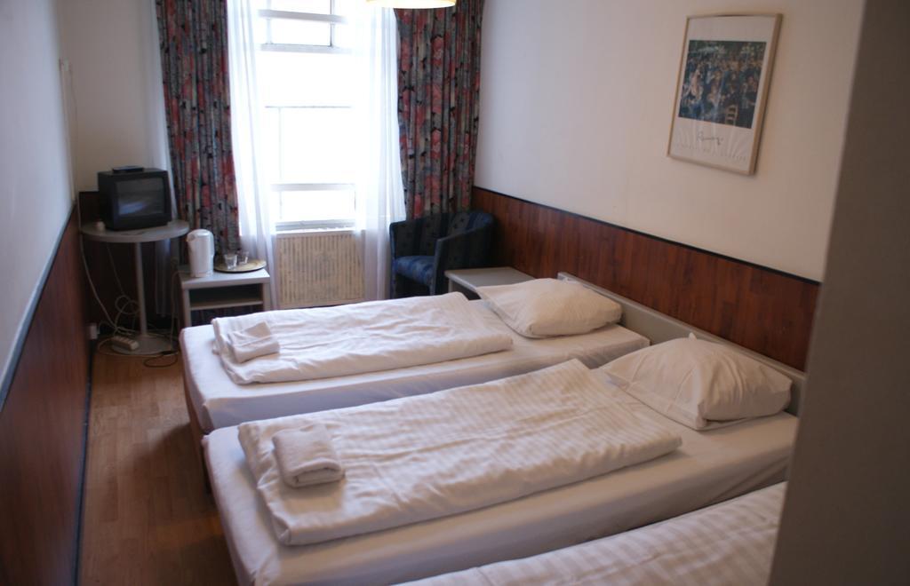 Budget Hotel Thorbecke Amsterdam Room photo