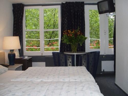 Budget Hotel Thorbecke Amsterdam Room photo